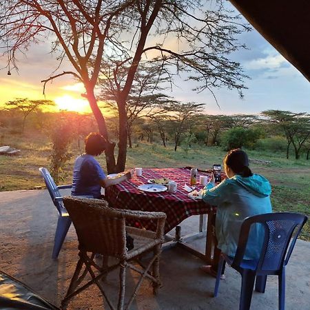 Bed and Breakfast Maasai Mara Safari Camp In Kenya Sekenani Exteriér fotografie