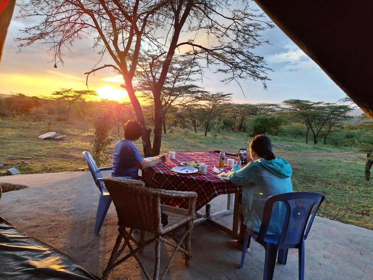 Bed and Breakfast Maasai Mara Safari Camp In Kenya Sekenani Exteriér fotografie